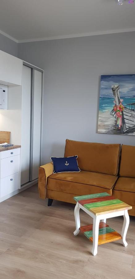 Uroczy Apartament Happy 01 Z Widokowym Tarasen Na Dachu - Tuz Przy Plazy !!! Ниешорце Екстериор снимка